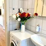 Urban Bloom Retreat - Ruettenscheid, Zentrum, Messe * Essen