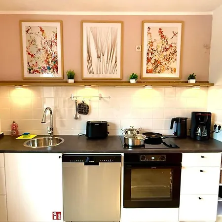 Urban Bloom Retreat - Ruettenscheid, Zentrum, Messe