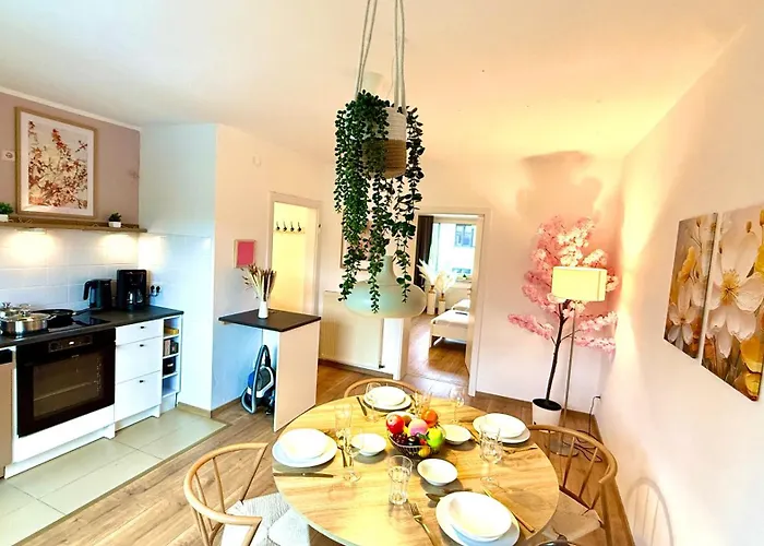 Urban Bloom Retreat - Ruettenscheid, Zentrum, Messe 公寓 埃森