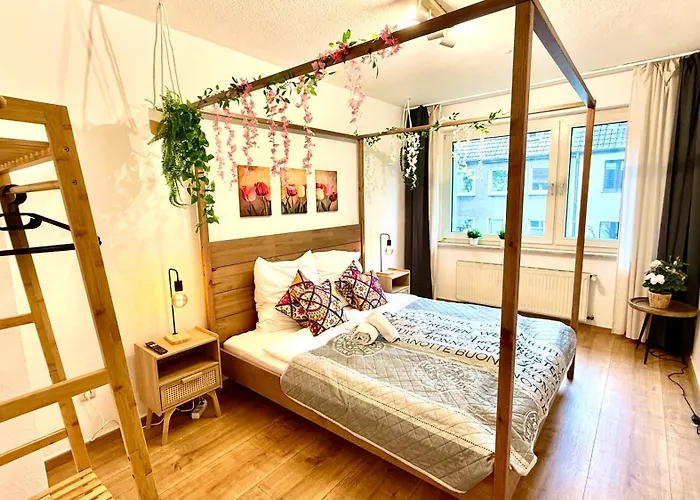 Urban Bloom Retreat - Ruettenscheid, Zentrum, Messe 公寓 埃森